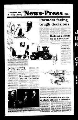 Primary view of Levelland and Hockley County News-Press (Levelland, Tex.), Vol. 14, No. 20, Ed. 1 Sunday, June 7, 1992
