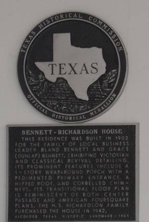 [Texas Historical Commission Marker: Bennett-Richardson House]