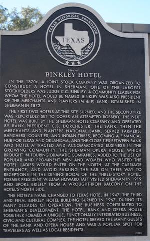 [Texas Historical Commission Marker: Binkley Hotel]
