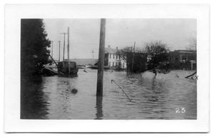 [Photograph of Flood Waters Around Old Winona Hotel]
